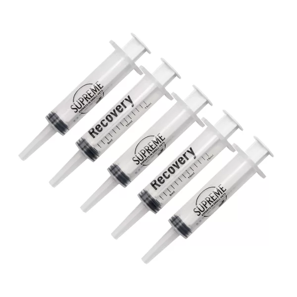 Seringi de hranire animale mici